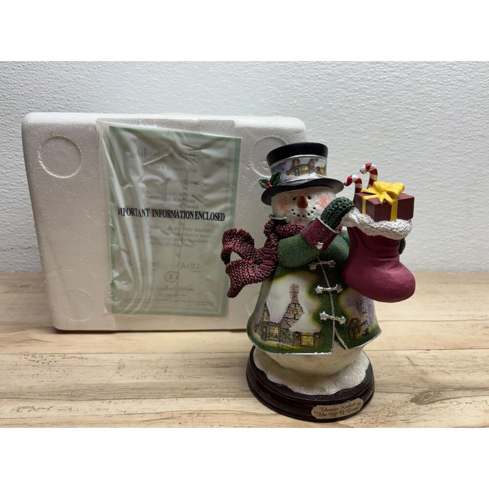 2005 Thomas Kinkade The Gigt Of Giving Snowman Bradford Collection